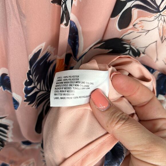 A NEW DAY WOMEN FAUX WRAP DRESS PINK WITH FLORAL PRINT Size Medium - Picture 5 of 7